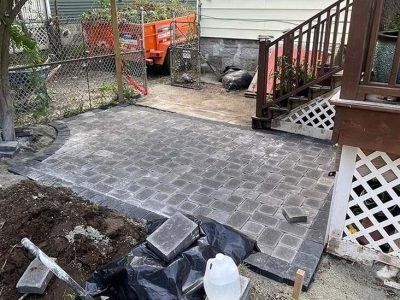 Garden Paver Patio Installation