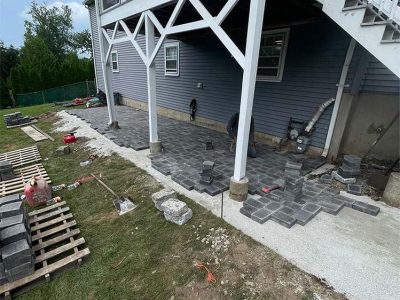 Outdoor Paver Patio